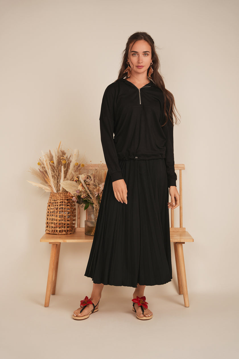 Hooded Bungee Sweatshirt