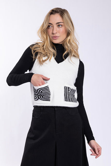 Printed pocket vest