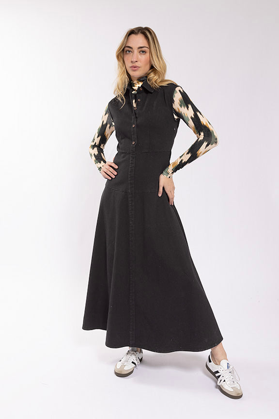 buttondown twill jumper