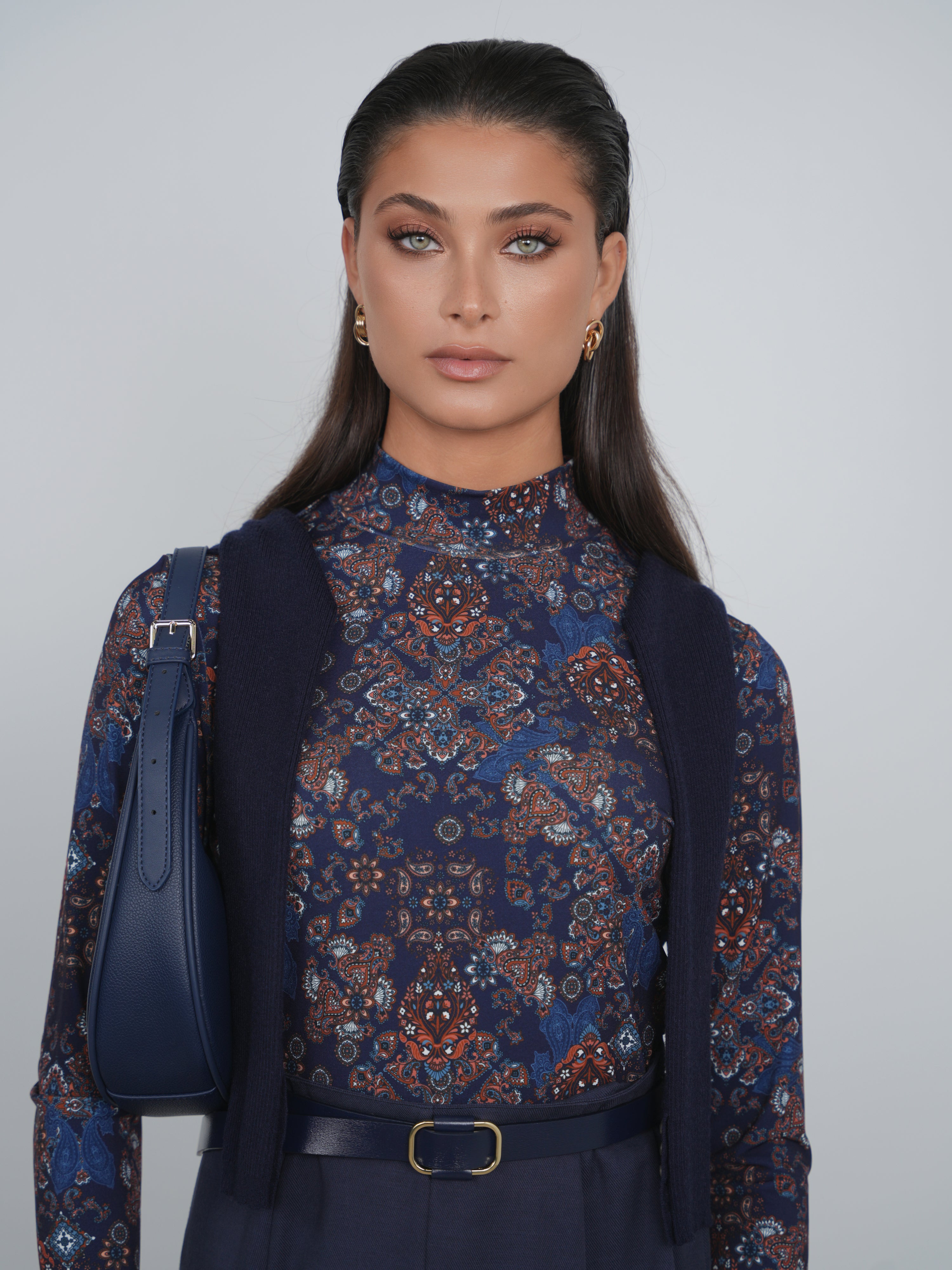 Point Mock Neck Top