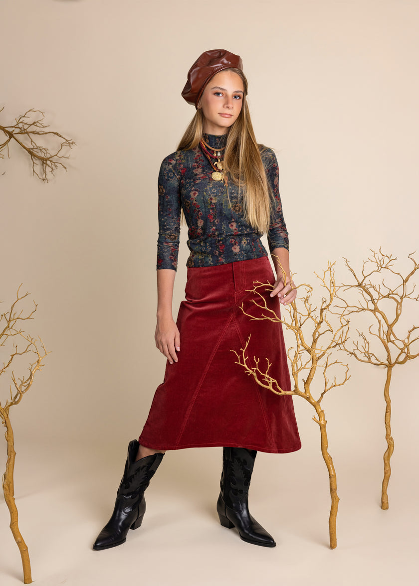 Faint Corduroy Fringe Hem Skirt