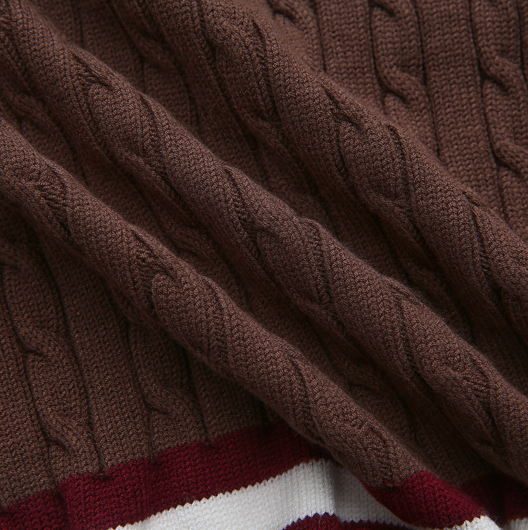 Cable Knit Trimming Sweater