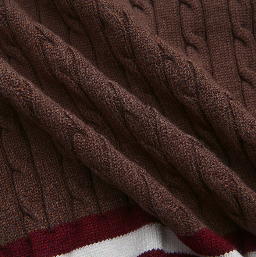 Cable Knit Trimming Sweater