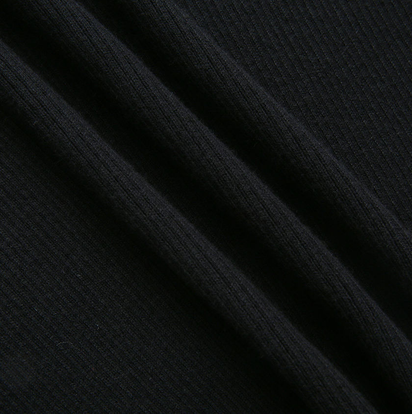 Ribbed Knit Crystle Top