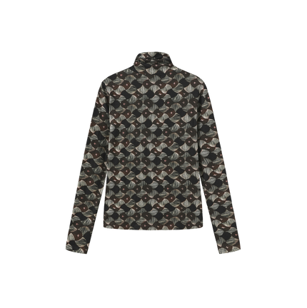 Model Printed Turtleneck