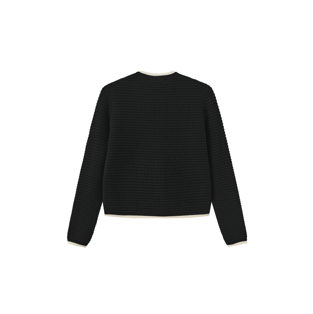 Double Pocket Outlined Cardigan
