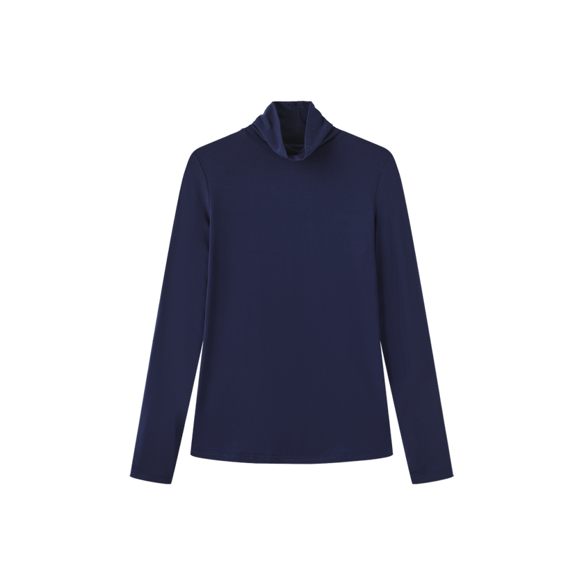 Long Sleeve Model Turtleneck