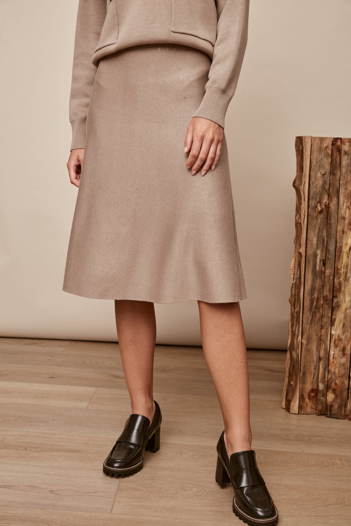 Beckwood_Skirt